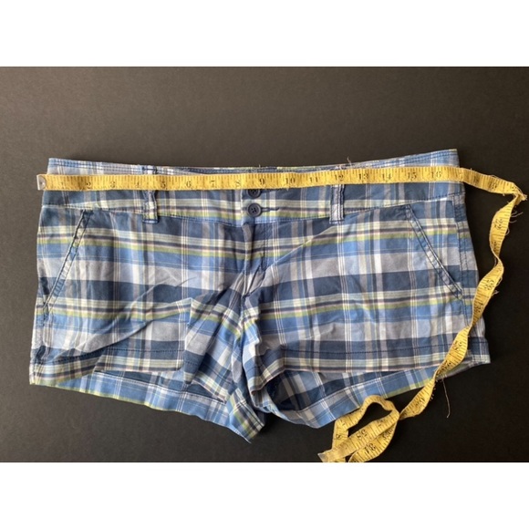 Abercrombie & Fitch Plaid Shorts - Picture 3 of 4